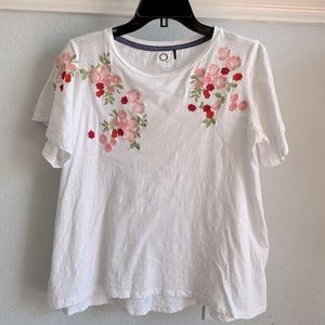 Anthropologie Embroidered Floral White Tee Shirt